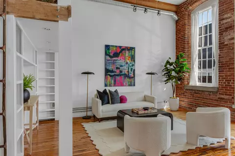 1350 Rosa L Parks Blvd #319, Nashville, TN 37208