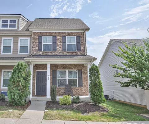 614 Bradburn Village Cir, Antioch, TN 37013