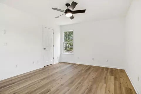 Bedroom - 74 Hillcrest Dr, Morrison, TN 37357 photo 2 of 7