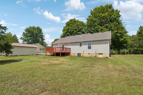Exterior - 74 Hillcrest Dr, Morrison, TN 37357 photo 5 of 7