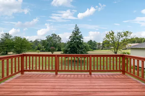 Exterior - 74 Hillcrest Dr, Morrison, TN 37357 photo 6 of 7