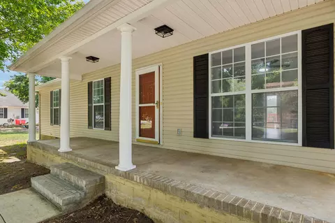74 Hillcrest Dr, Morrison, TN 37357