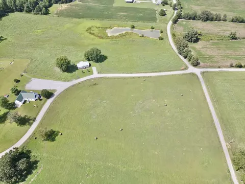 20 Pleasant Hill Rd, Mcminnville, TN 37110
