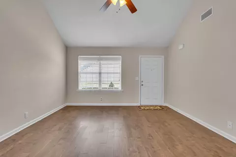 3454 Risen Star Dr, Murfreesboro, TN 37128 photo 5