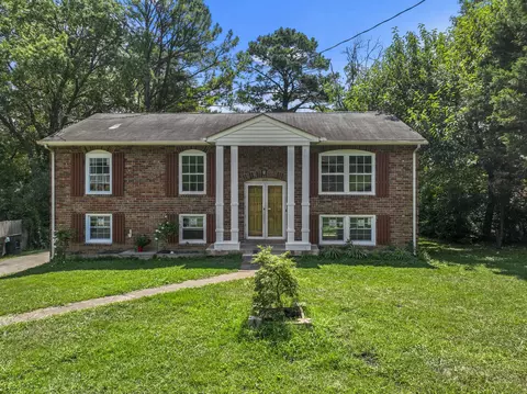 313 Cathy Jo Dr, Nashville, TN 37211