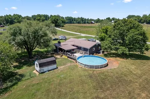 Other - 13705 Old Kentucky Rd, Walling, TN 38587 photo 2 of 7