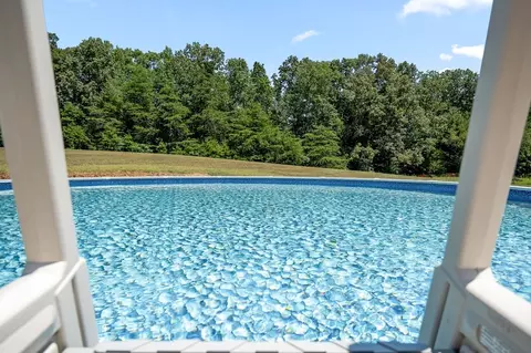 Exterior - 13705 Old Kentucky Rd, Walling, TN 38587 photo 8 of 8