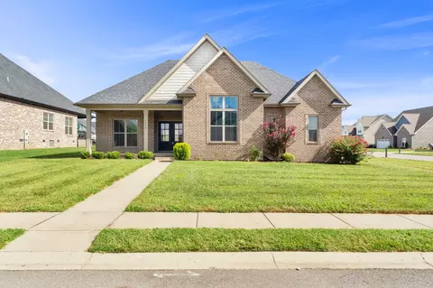 1440 Ella Ln, Clarksville, TN 37043