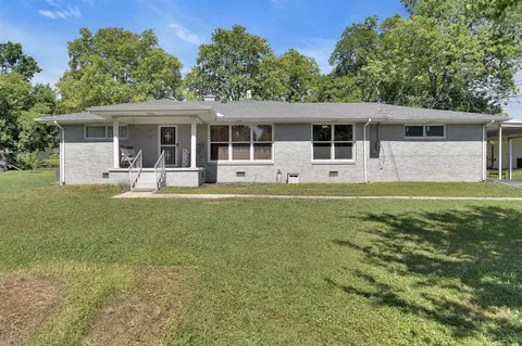 102 Tremont Dr, Shelbyville, TN 37160