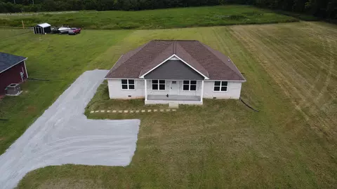 7280 Highway 231 N, Bethpage, TN 37022