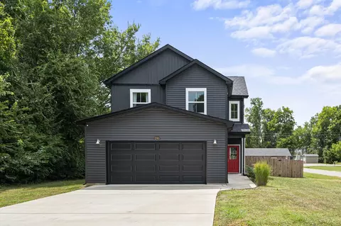 246 King Rd, Clarksville, TN 37042