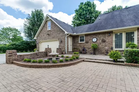 4922 Willowbend Dr, Murfreesboro, TN 37128 photo 4