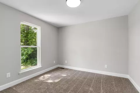Bedroom - 101 Reece Rd, Baxter, TN 38544 photo 2 of 5