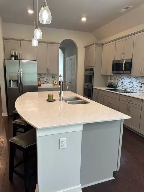 Kitchen - 1405 Burrows Ave, Murfreesboro, TN 37129 photo 8 of 9