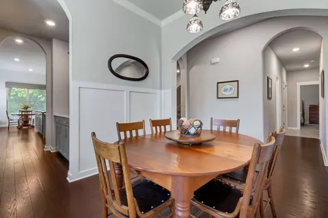 Dining - 1405 Burrows Ave, Murfreesboro, TN 37129 photo 2 of 4