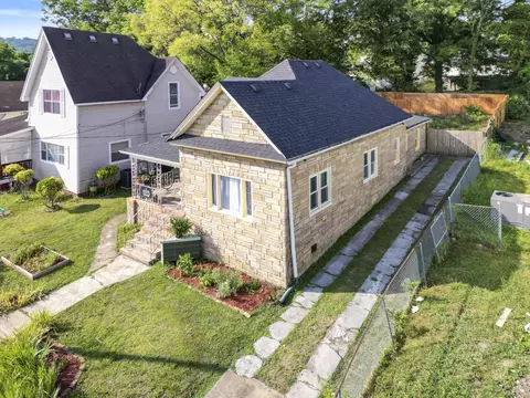 2008 Ivy St, Chattanooga, TN 37404