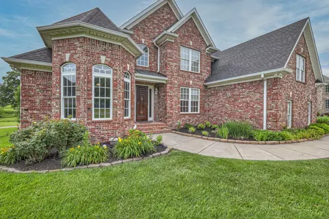 3598 Oakland Rd, Springfield, TN 37172