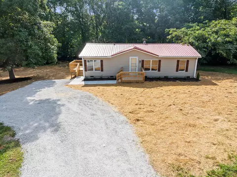 126 Glenburg Dr, Manchester, TN 37355