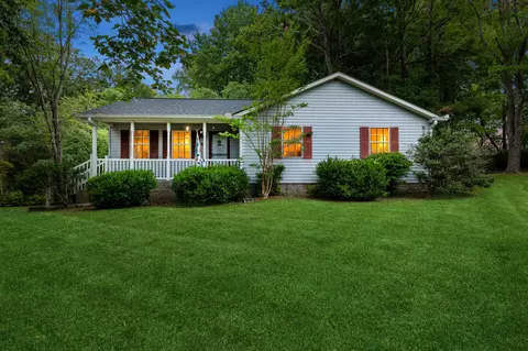 1011 Gill Rd, Ashland City, TN 37015