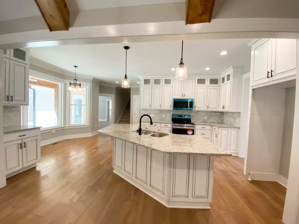 Kitchen - 2043 Lynnville Hwy, Cornersville, TN 37047 photo 1 of 3