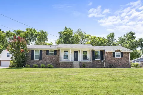 110 Hillside Dr, Old Hickory, TN 37138