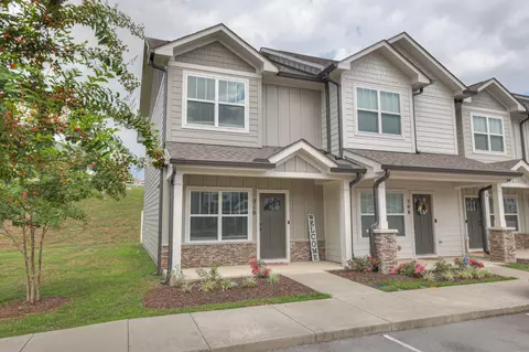 210 Bell Forge Ct, White Bluff, TN 37187