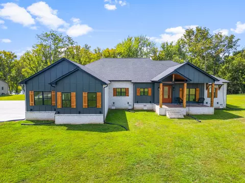 615 River Front Estates Ln, Hartsville, TN 37074