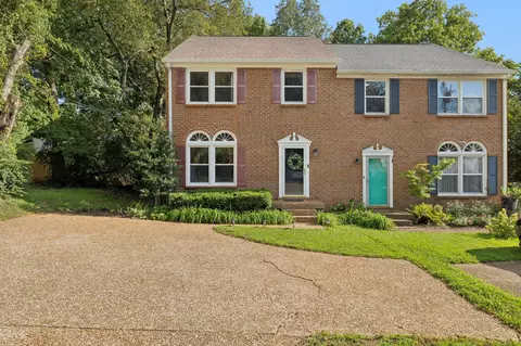 3249 Priest Woods Dr, Nashville, TN 37214