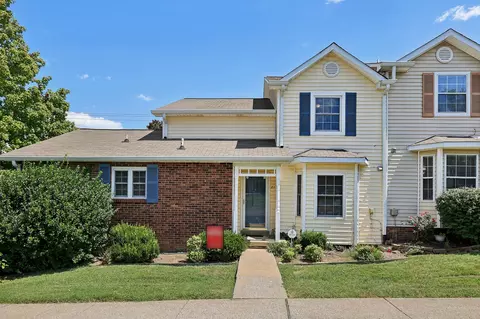 23 Rolling Meadows Dr, Goodlettsville, TN 37072