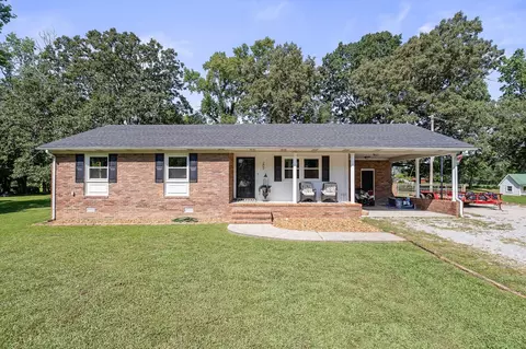 209 7th Ave S, Baxter, TN 38544