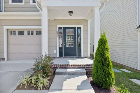 7078 Gracious Dr, Franklin, TN 37064 photo 2