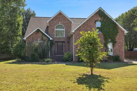 209 Choir Ct, Murfreesboro, TN 37129
