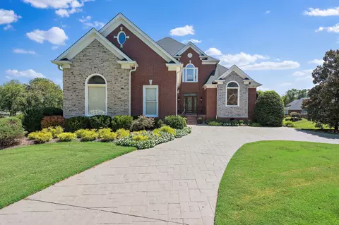 321 Hurst Dr, Old Hickory, TN 37138