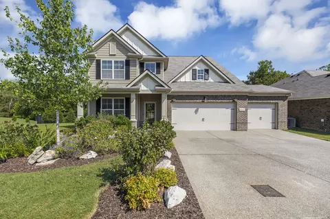 8003 Forest Hills Dr, Spring Hill, TN 37174
