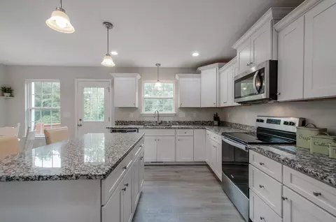 99 Diane Loop, White Bluff, TN 37187 photo 12