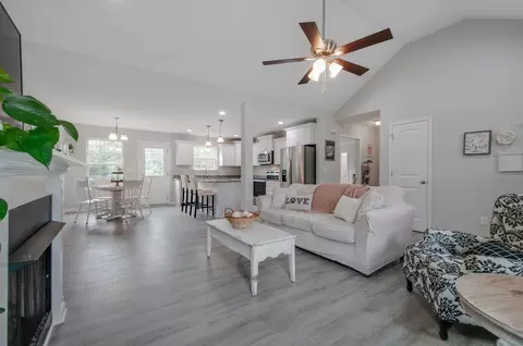 99 Diane Loop, White Bluff, TN 37187 photo 7