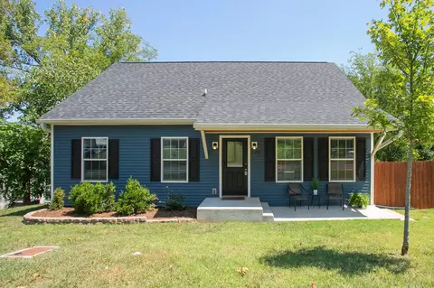 2319 Woodridge Dr, Nashville, TN 37207