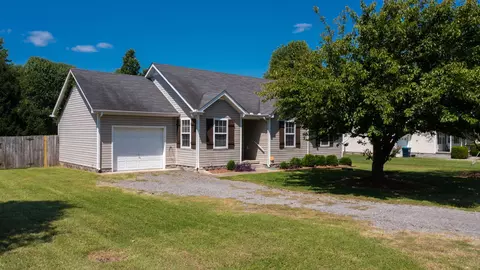151 Wagon Trl, Murfreesboro, TN 37128
