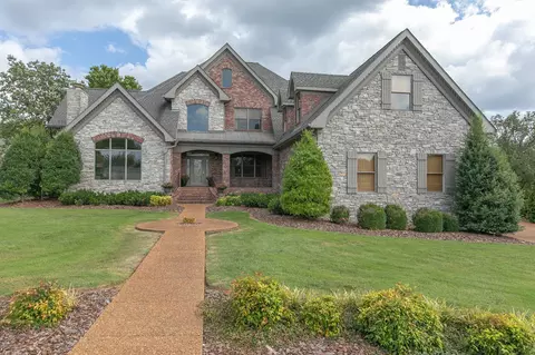 1502 Avellino Cir, Murfreesboro, TN 37130