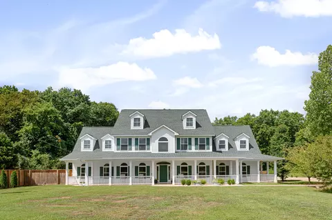 3119 Luke Moser Rd, Columbia, TN 38401