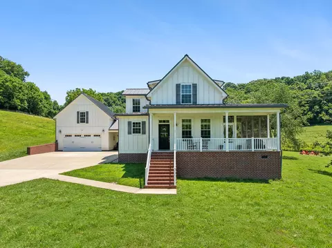 1658 Grants Rd, Columbia, TN 38401