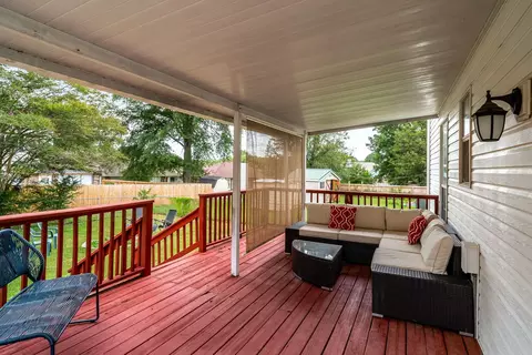 1016 Carriage Way Ct, Hermitage, TN 37076