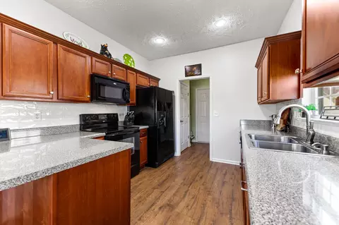 Kitchen - 2035 Red Jacket Trce, Spring Hill, TN 37174 photo 1 of 3