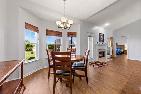 Dining - 2035 Red Jacket Trce, Spring Hill, TN 37174 photo 2 of 2