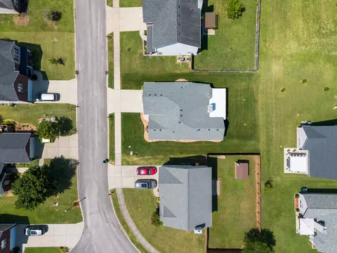 View/Area - 2035 Red Jacket Trce, Spring Hill, TN 37174 photo 2 of 2