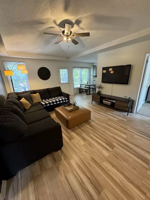 1418 Mcclardy Rd, Clarksville, TN 37042