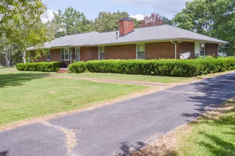 2970 Rutledge Falls Rd, Tullahoma, TN 37388