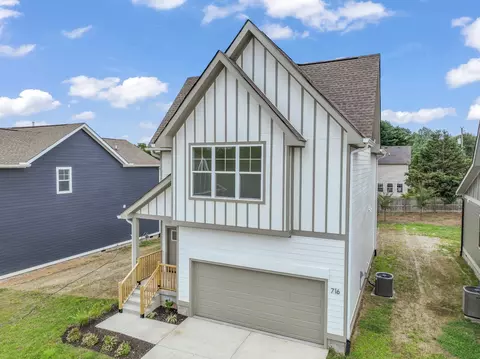 716 Caraway Ln, Nashville, TN 37211