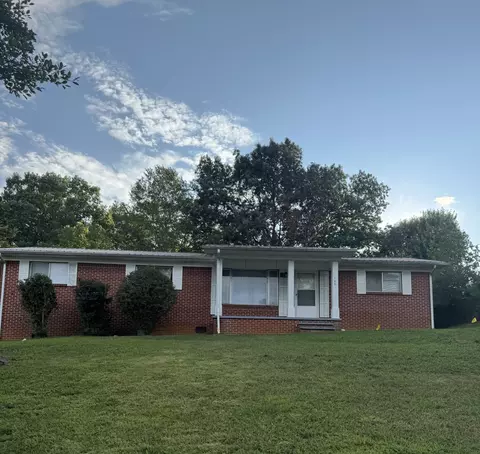 104 Parkview Dr, Mcminnville, TN 37110