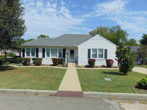 1020 W Cedar St, Lewisburg, TN 37091